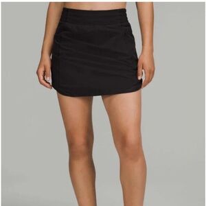 Lululemon Hotty Hot Skirt